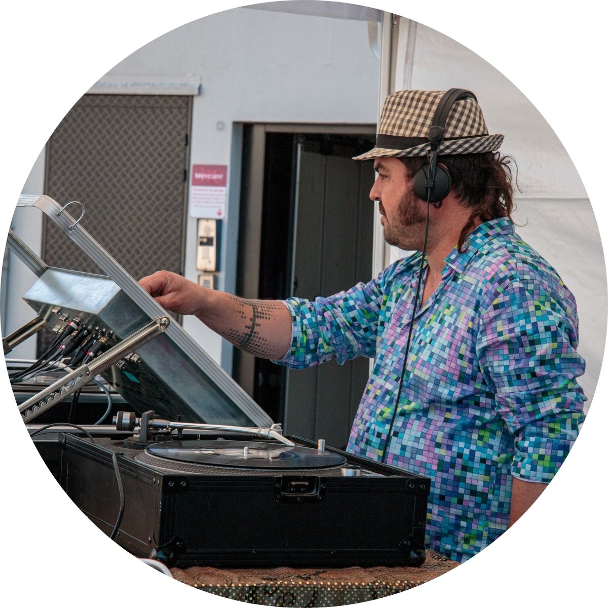 dj louison